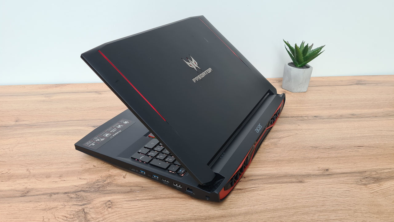 Acer Predator 17 ips (GTX 1070 8gb, Ram 32Gb, I7 6700HQ, SSD NVME 256Gb + HDD 1Tb) foto 3