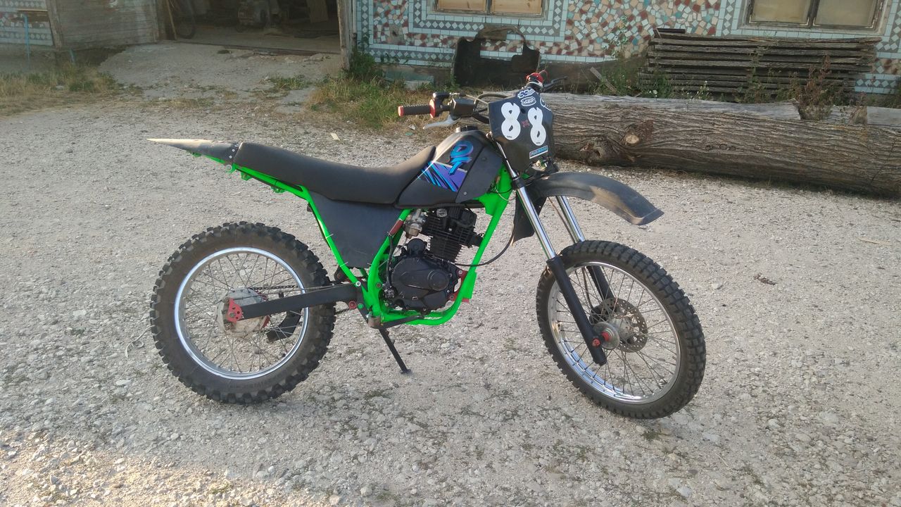 Yamaha dt 150 есть видео