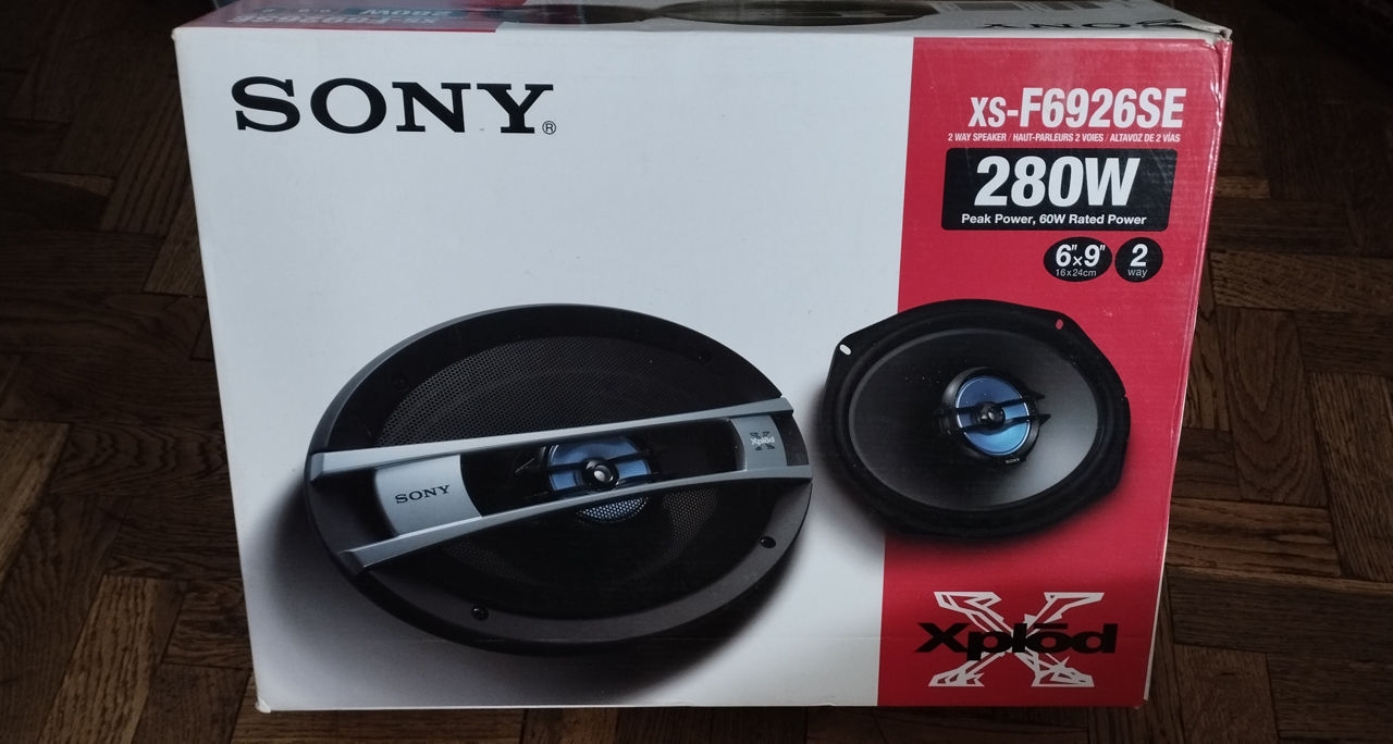 SONY Xplod Original - 100$