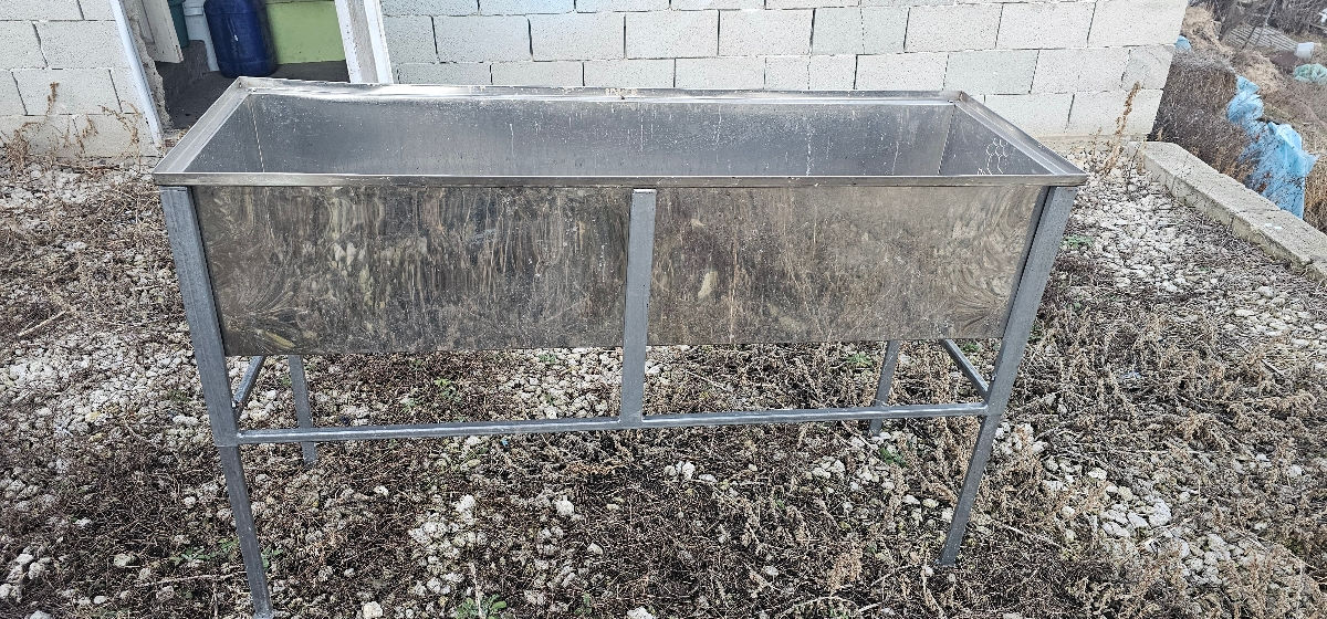 Vană de descapacitor cu plasaa setca la fund. foto 3
