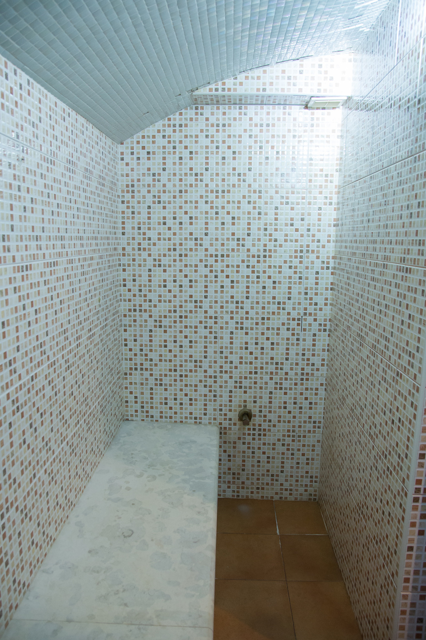 Sauna SRL "Taviada" in centru (40-ani) 24/24 foto 6