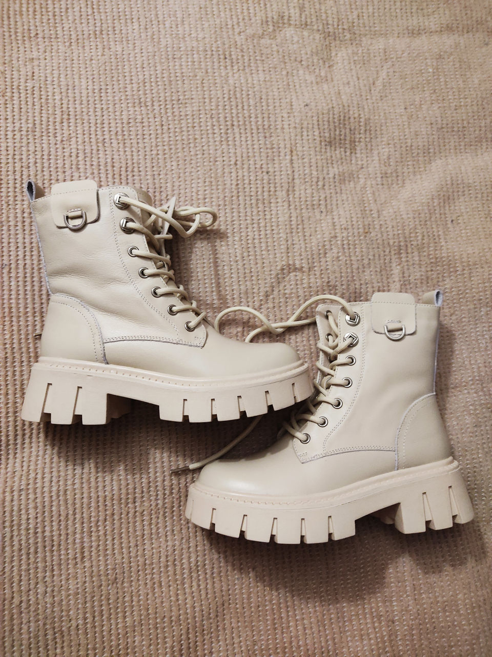 Ботинки зимние с мехом. Кожа 36 размер