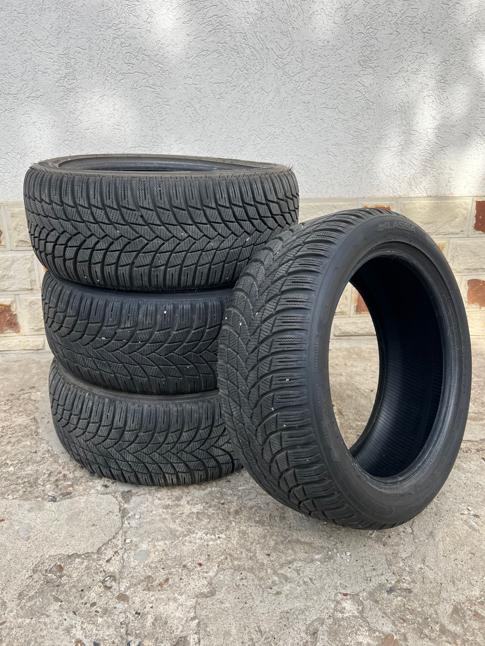 4 anvelope Lassa de iarnă 215/50 R17 snoways 4 foto 0