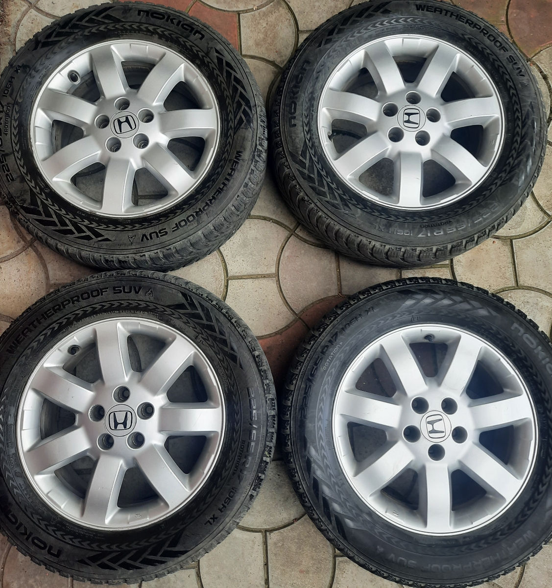 Cr v 225 65 r17 Jante cu cauciucuri Nokian фото 0