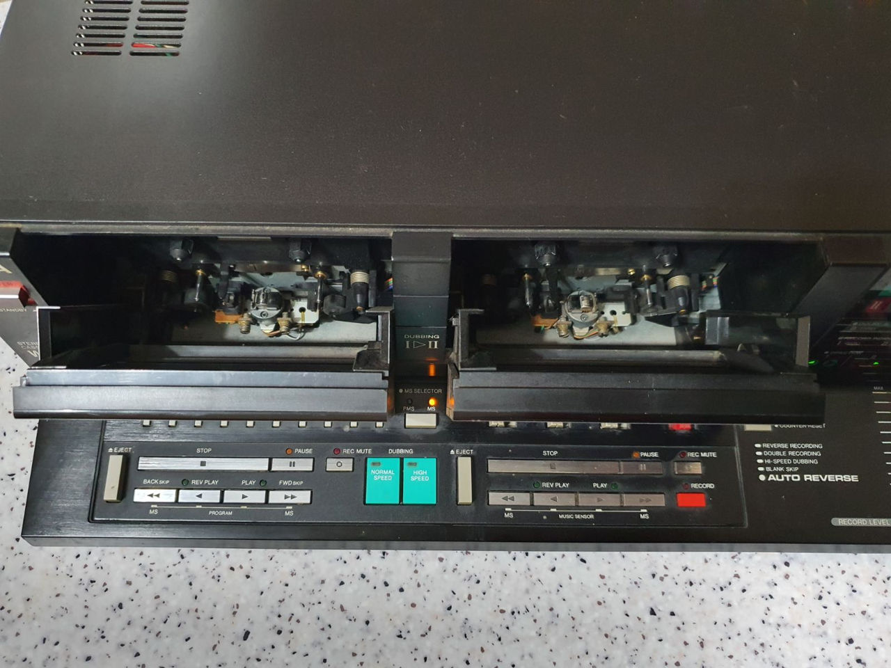 AIWA AD-WX200 двухкассетник с реверсом фото 4