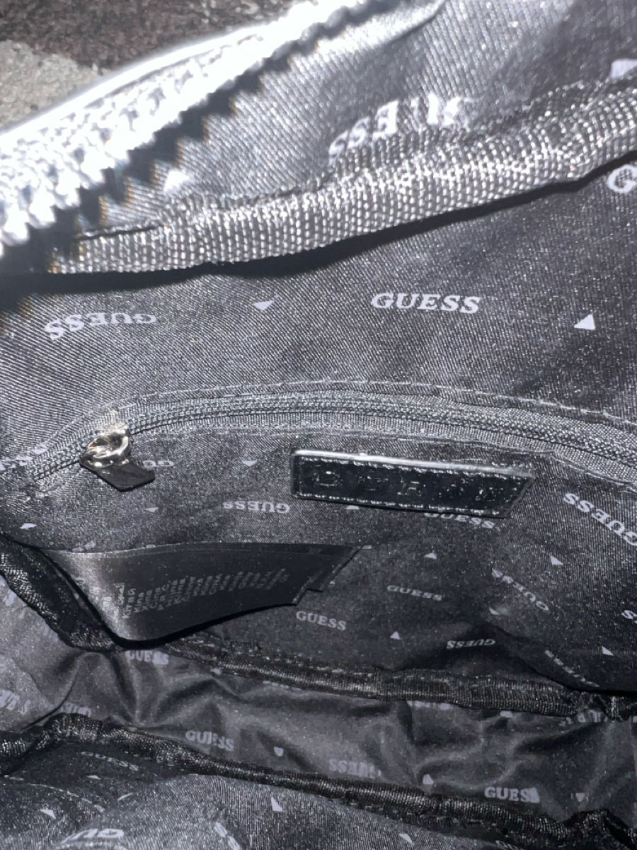 Borseta guess foto 7