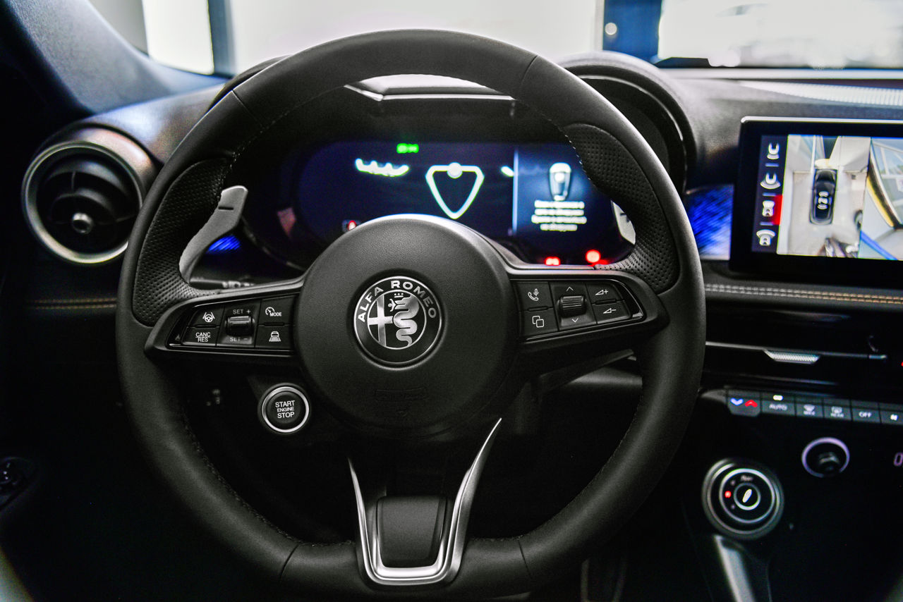 Alfa Romeo Tonale foto 14