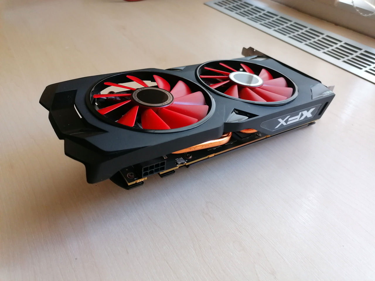 XFX AMD Radeon RX 570 4GB Игровая Видеокарта