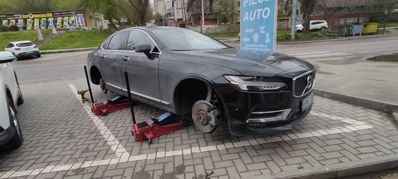 215/55R18 Promo limitată vara 2025! foto 8