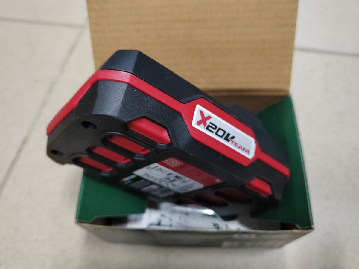 Acumulator  Parkside 20V 2AH foto 2