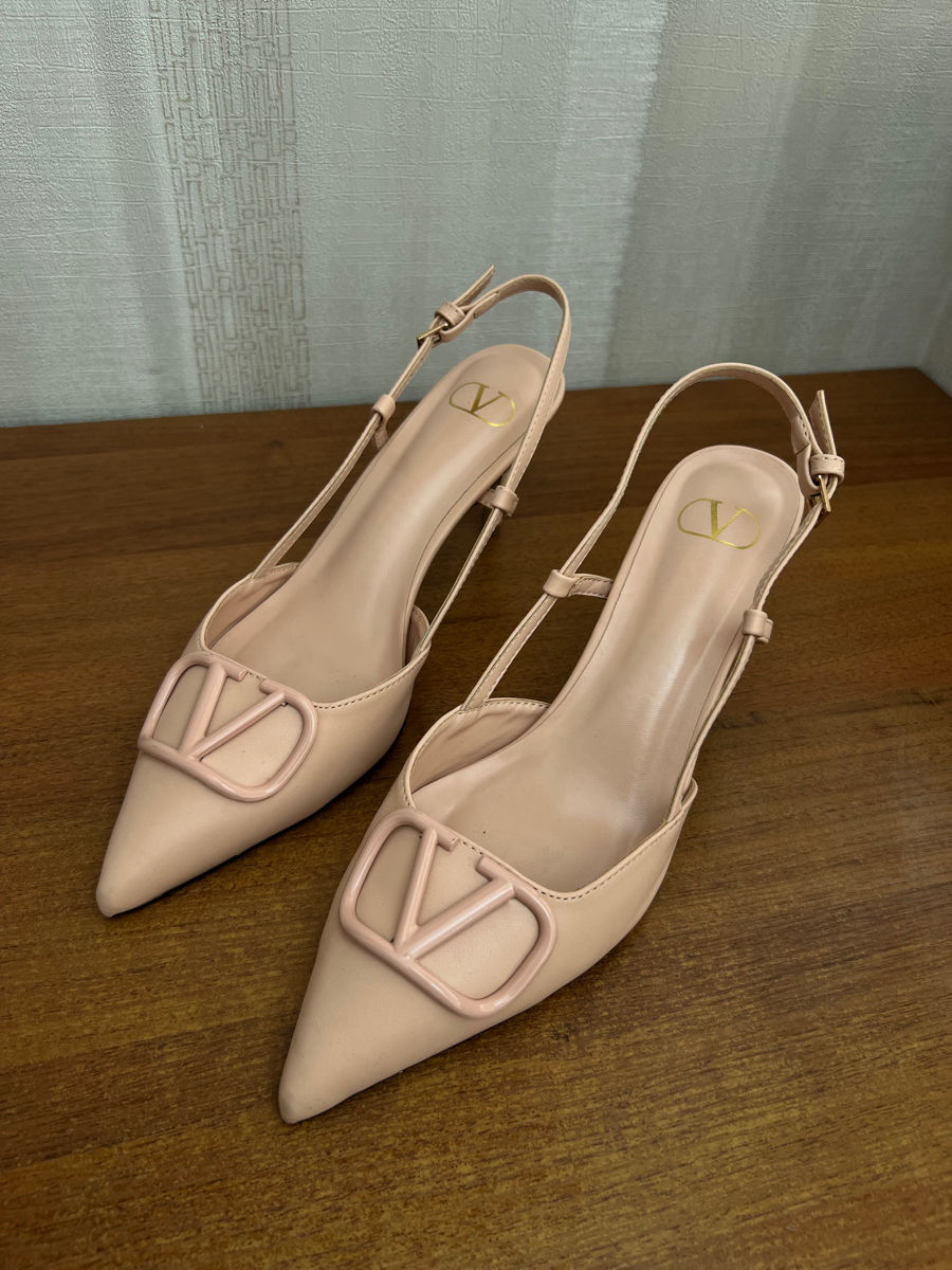Pantofi Valentino ,mărimea 41 foto 0