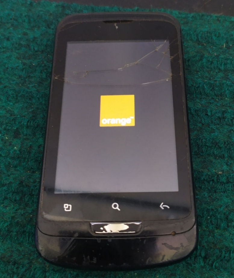 Alcatel one touch . foto 3