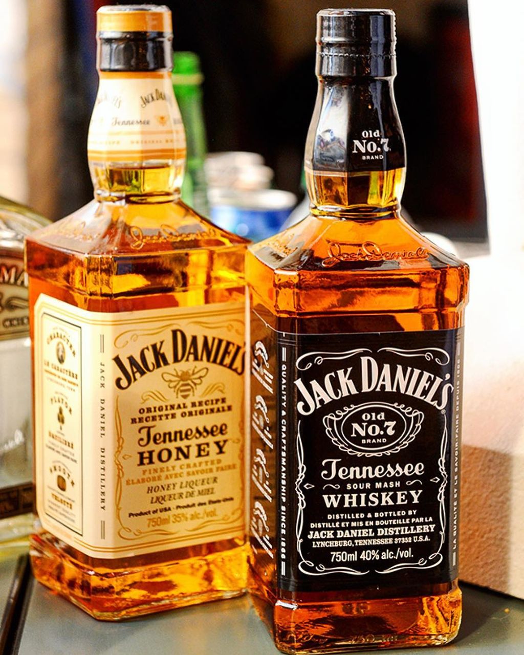 Джек даниэль. Виски Джек Дэниэлс. Джек Дэниэлс Jack виски. Виски Джек Дэниэлс вкусы. Рокс Джек Дэниэлс.