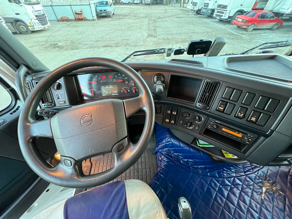 Volvo FH foto 8