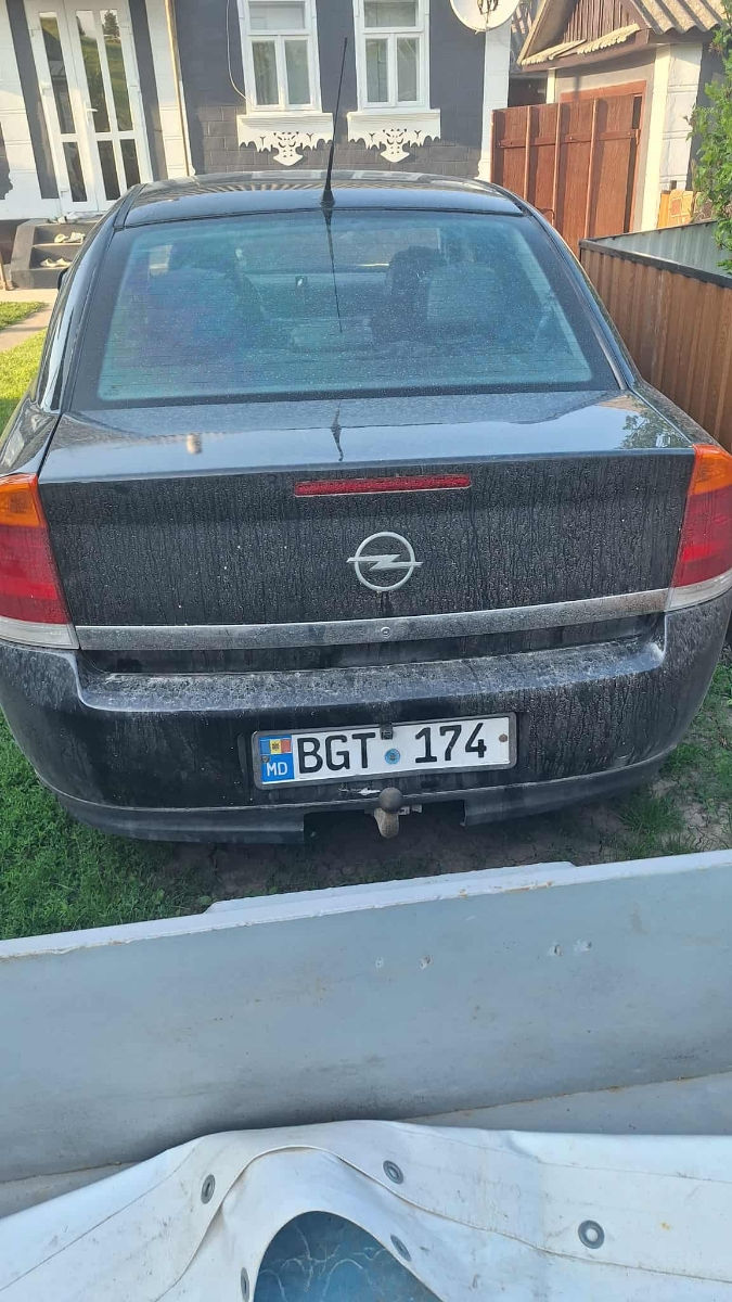 Opel Vectra фото 1