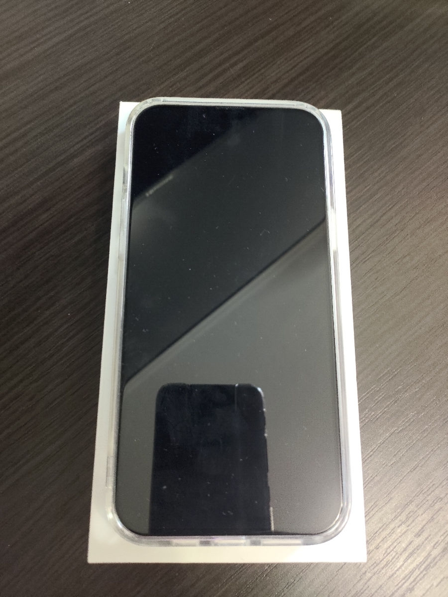iPhone 14 plus фото 1
