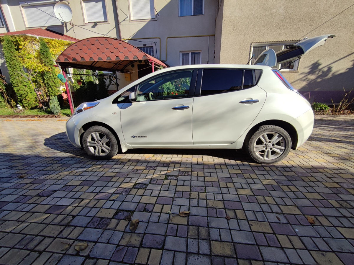 Nissan Leaf foto 12