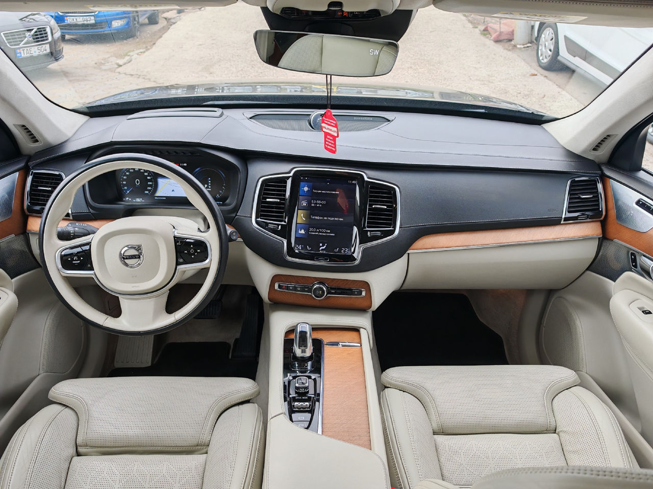 Volvo XC90 foto 10