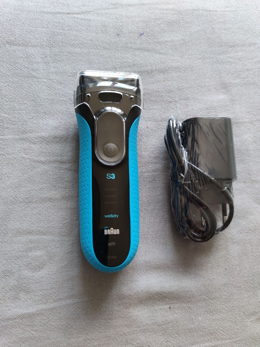 Электробритва Braun Series 3 3040s ProSkin WetDry, MicroComb, черный/синий. Новоя. Торг фото 5