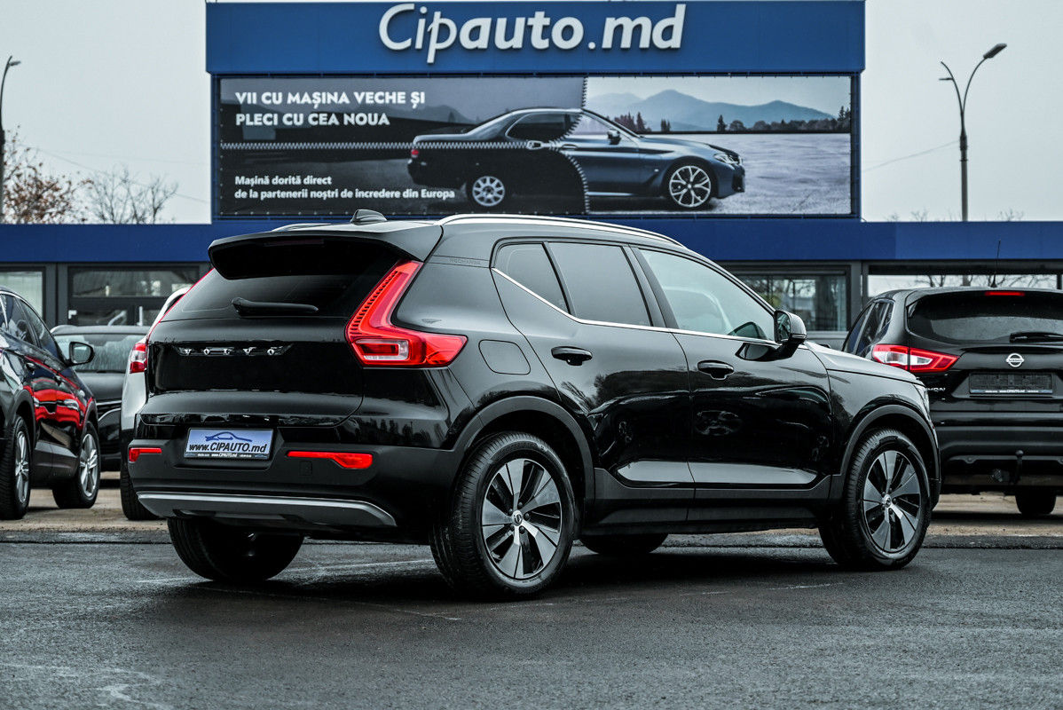 Volvo XC40 foto 1