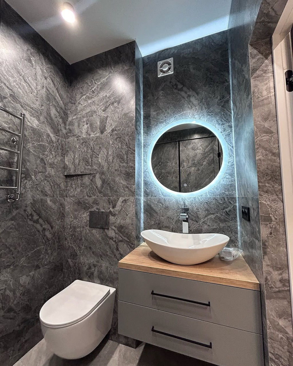 Invitam mesteri la reparatie in apartamente foto 2