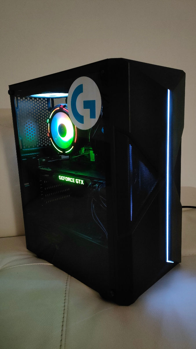 Gaming pc foto 2