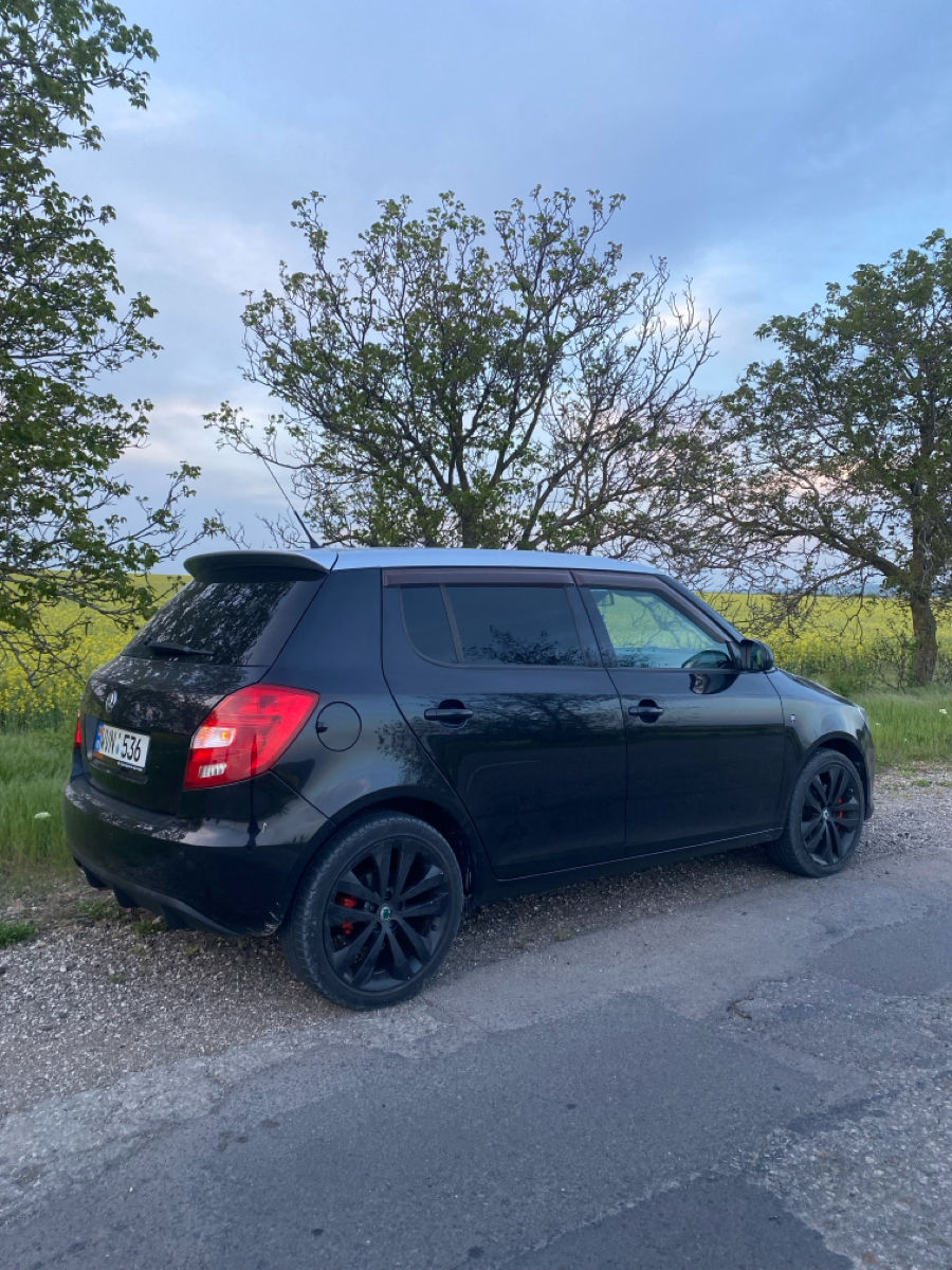 Skoda Fabia RS фото 0