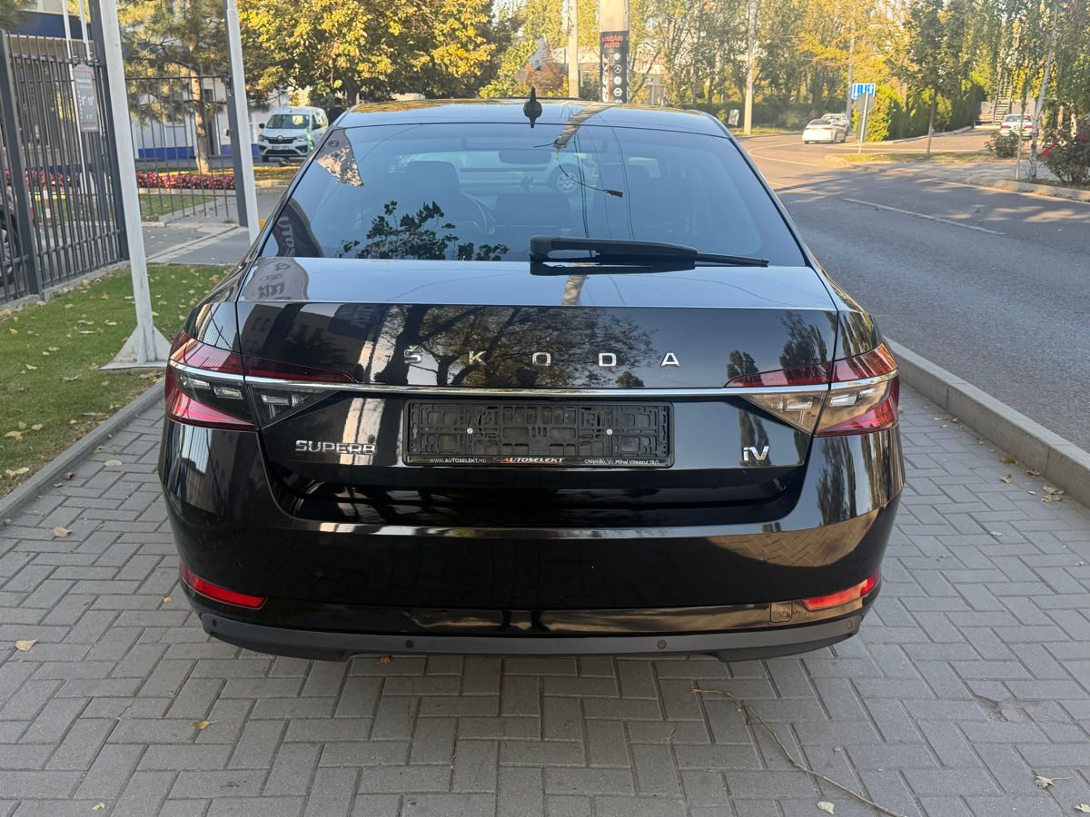 Skoda Superb 2020 photo 6