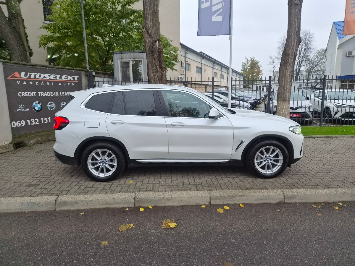 BMW X3 2022 photo 4