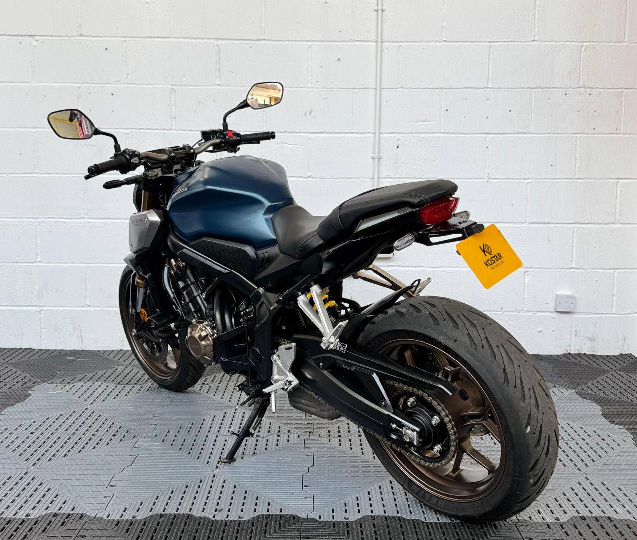 Honda CB650R foto 5