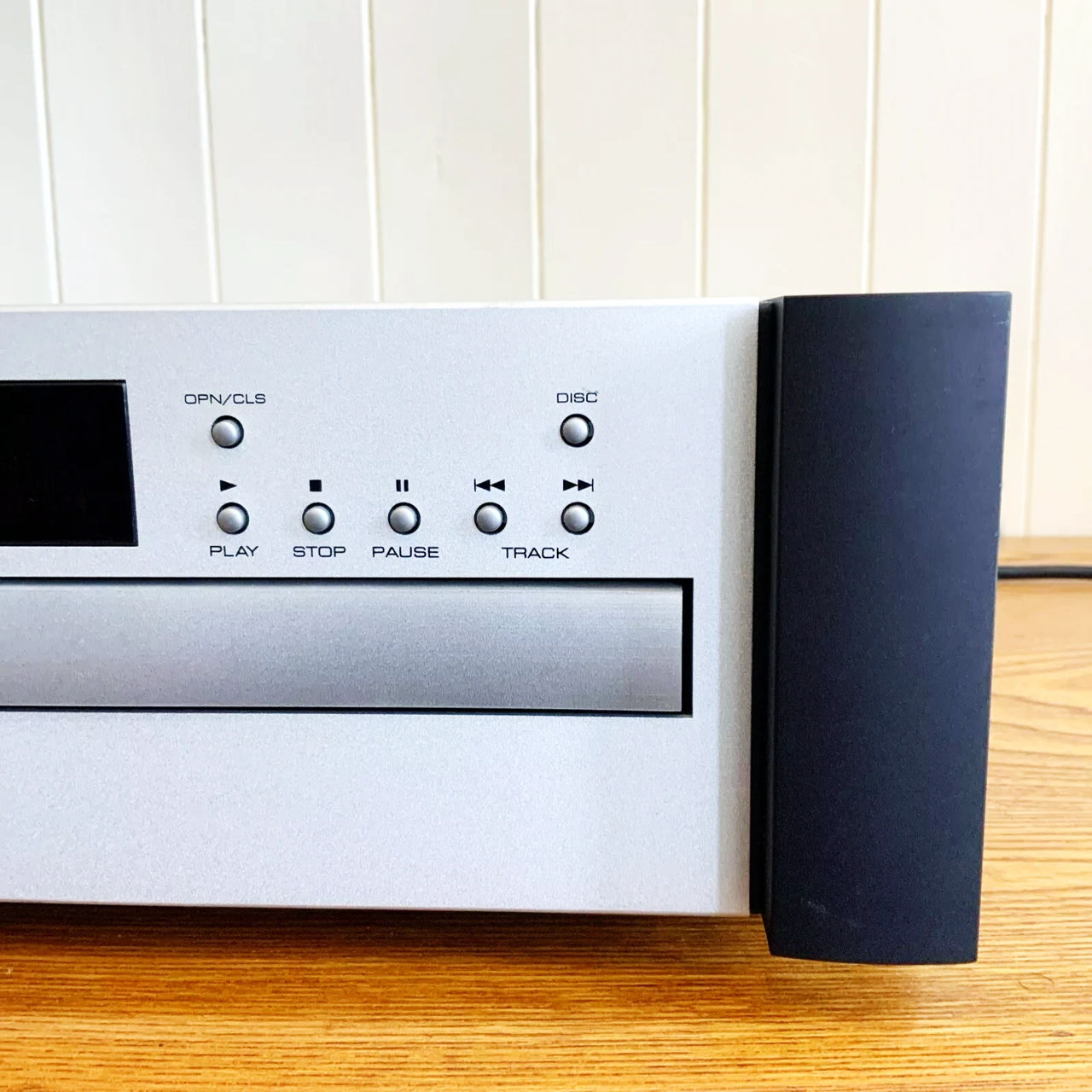 Rotel Hi-Fi Set:  Stereo Receiver Amplifier RX-1050 + Rotel RCC-1055 CD Player Changer фото 12
