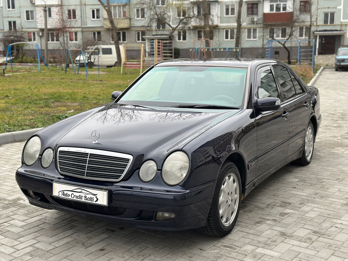 Mercedes E-Class foto 4