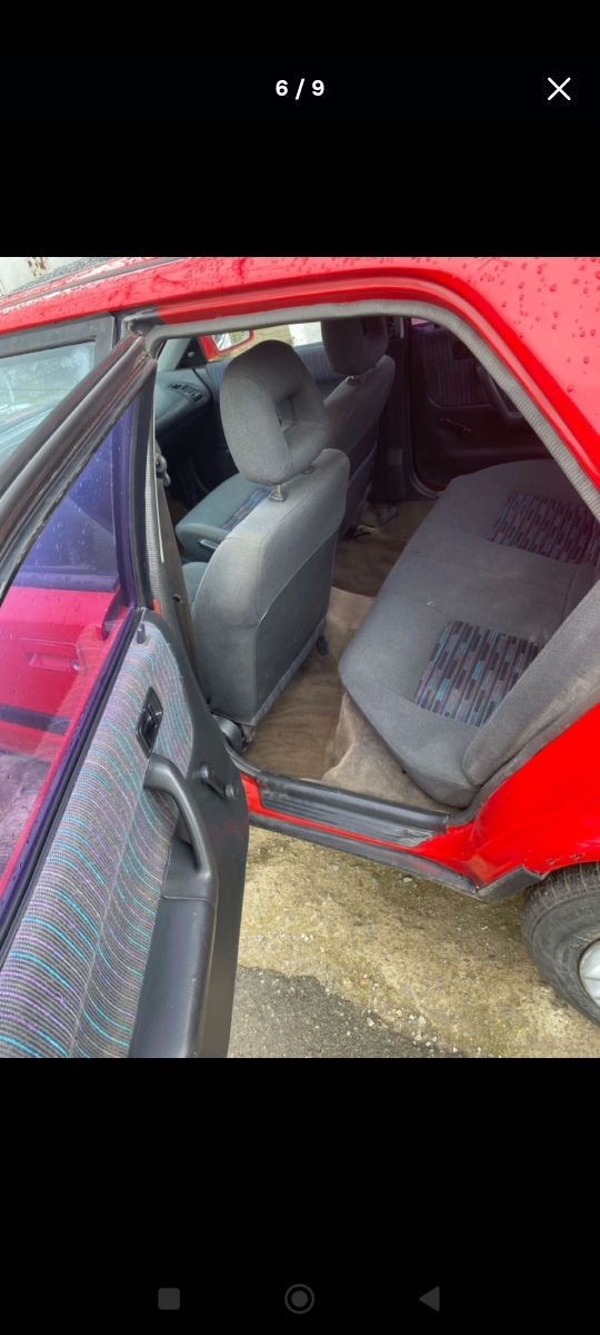 Mazda 323 фото 5
