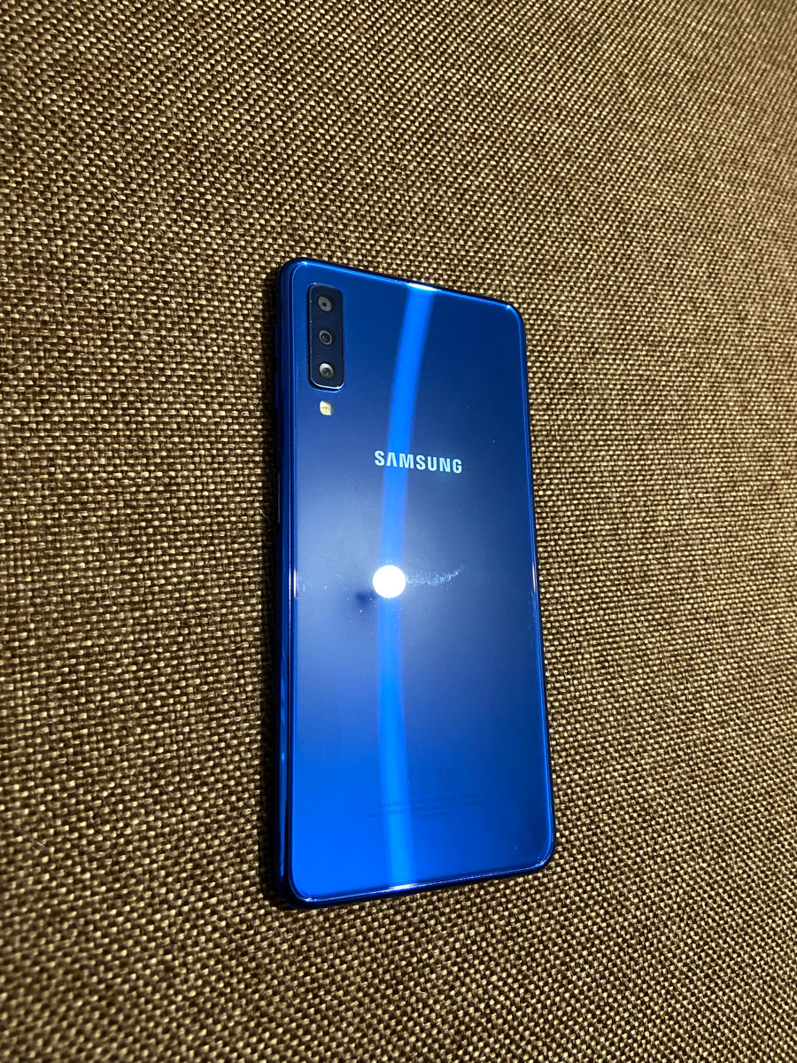 Samsung Galaxy A7-2018