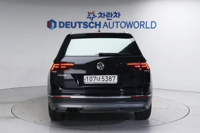 Volkswagen Tiguan foto 3