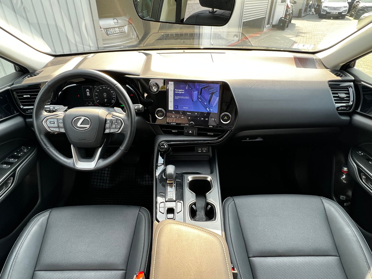Lexus NX Series foto 8