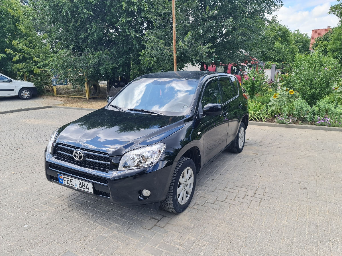 Toyota Rav 4 foto 9