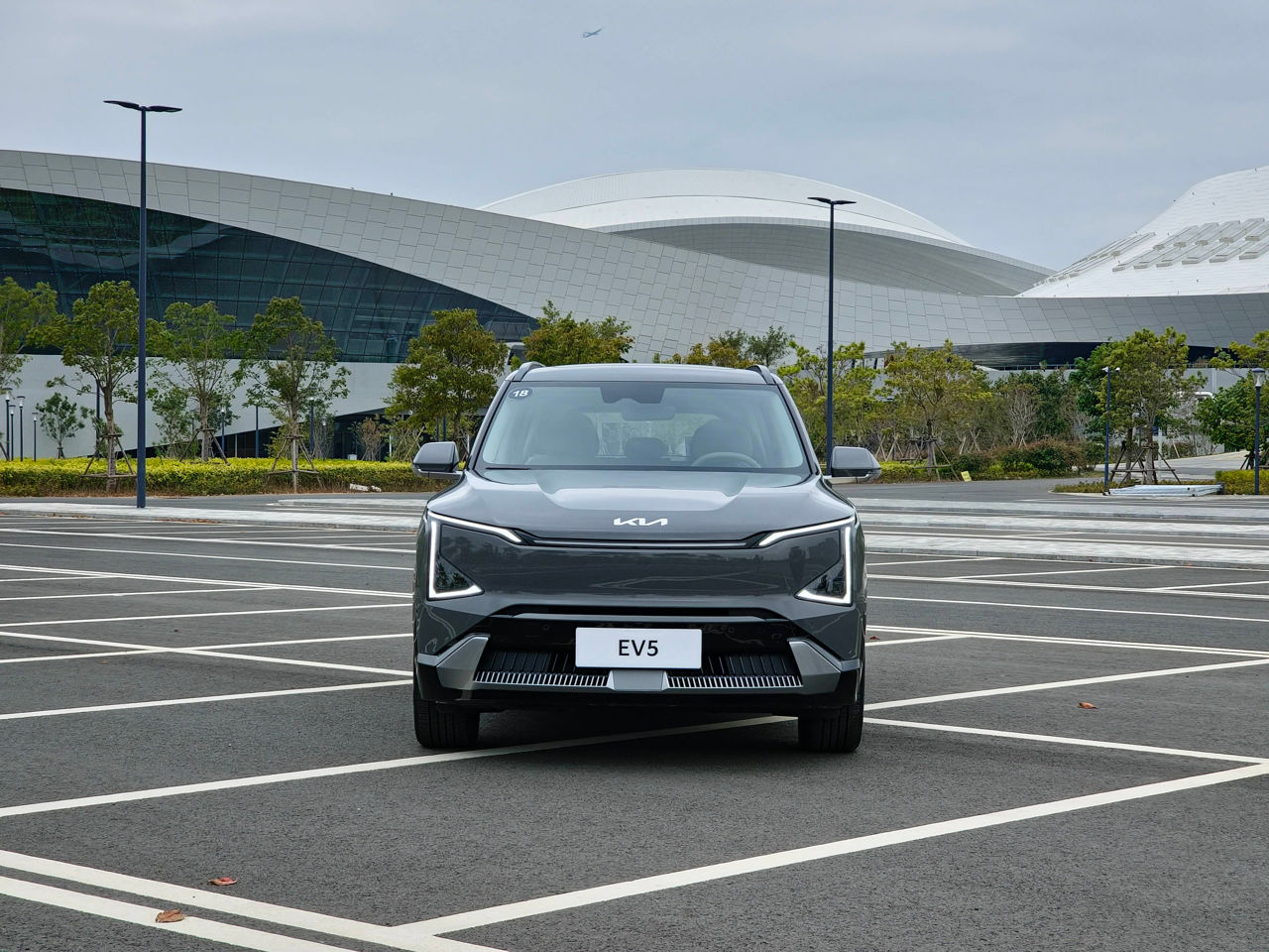 KIA EV5 фото 2