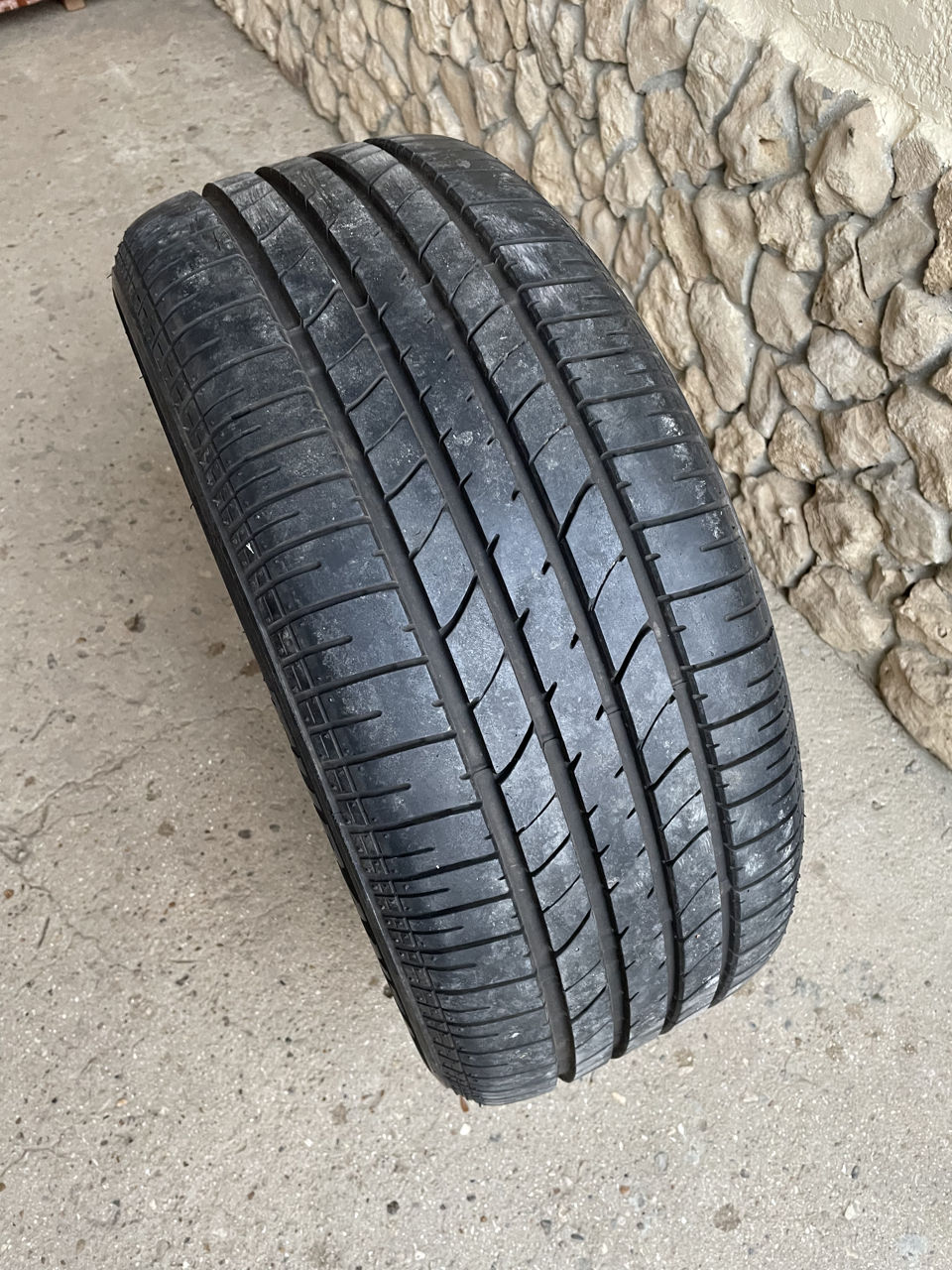 Anvelopa Bridgestone 245/50 R18