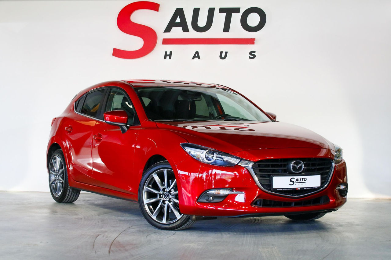 Mazda 3 фото 3