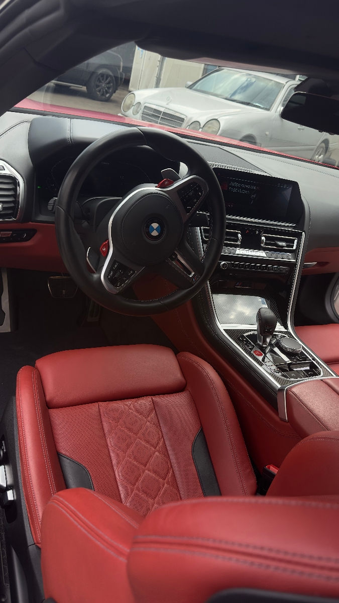 BMW M8 фото 6