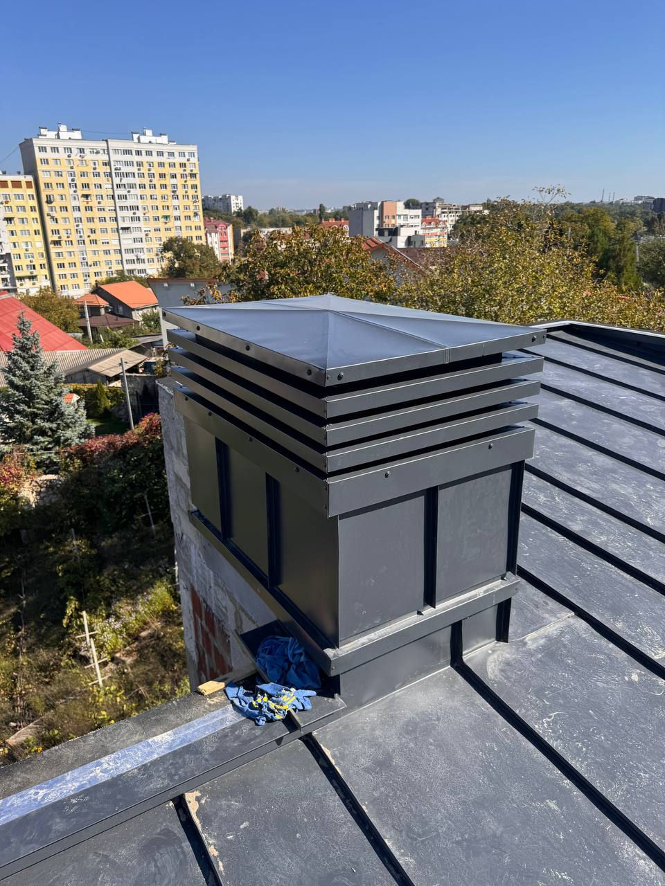 Parapete cosuri de ventilare la comanda / парапеты, вентиляционные дымоходы на заказ. foto 4