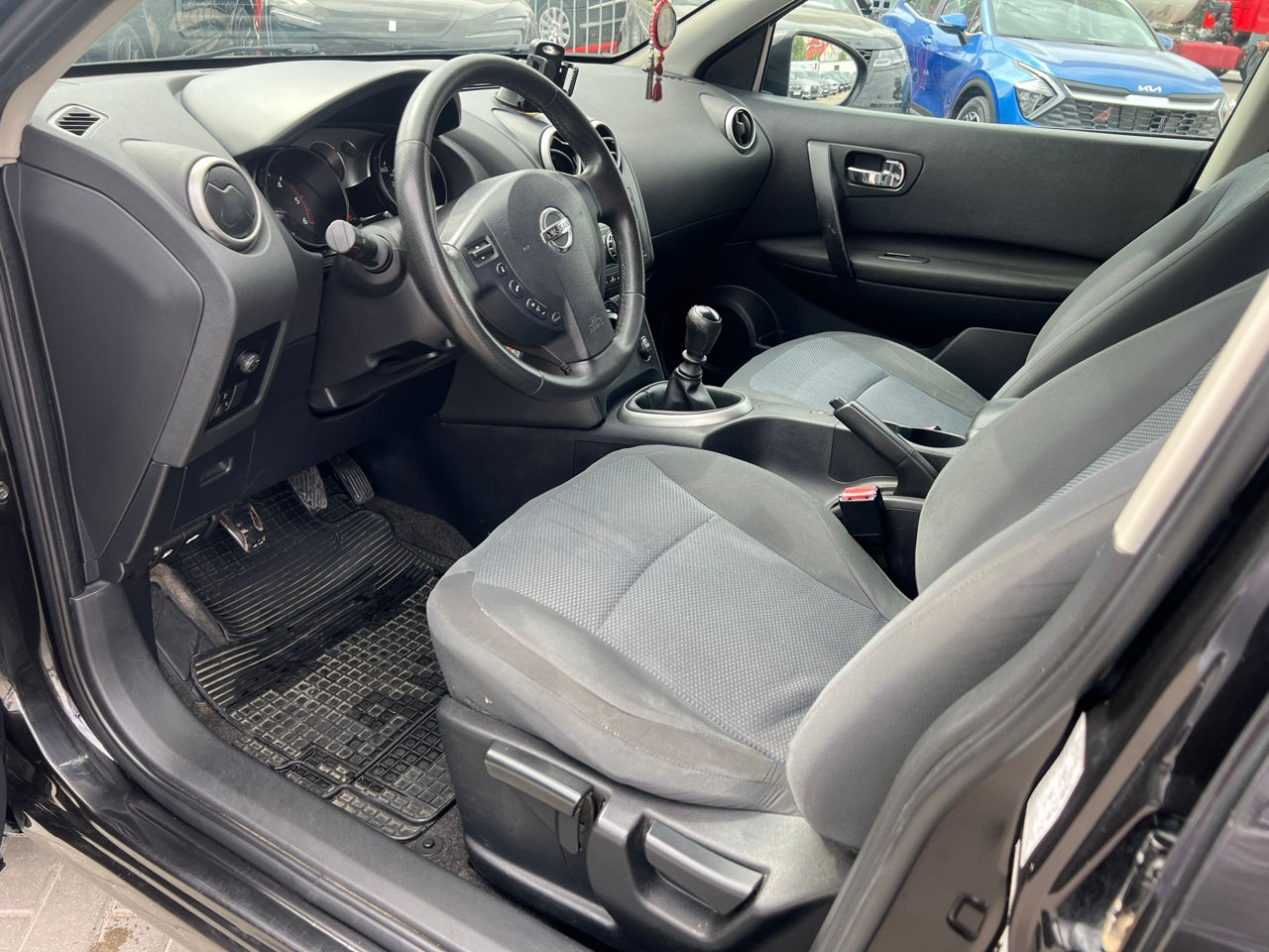 Nissan Qashqai foto 12