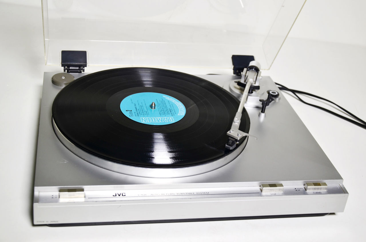 Винил Проигрыватели Thorens Technics Sony Garrard Akai JVC Pioneer Blaupunkt / Есть Фирменный Винил foto 9