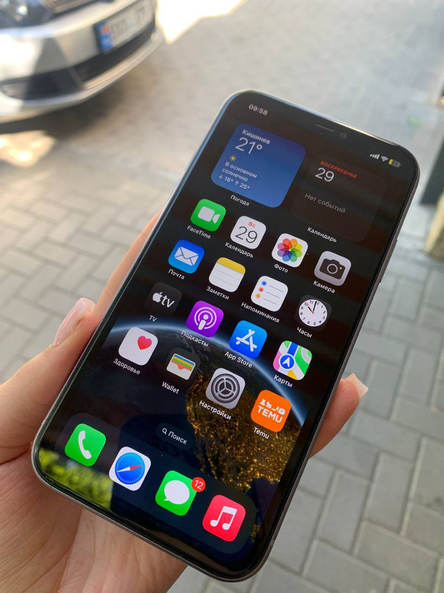 Vând Iphone 11 foto 1