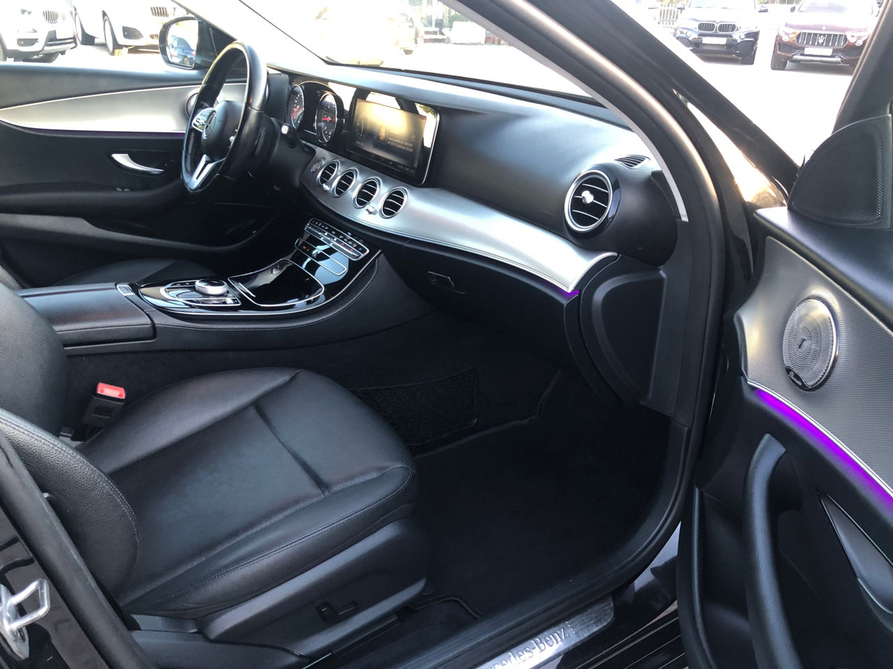 Mercedes E-Class foto 17