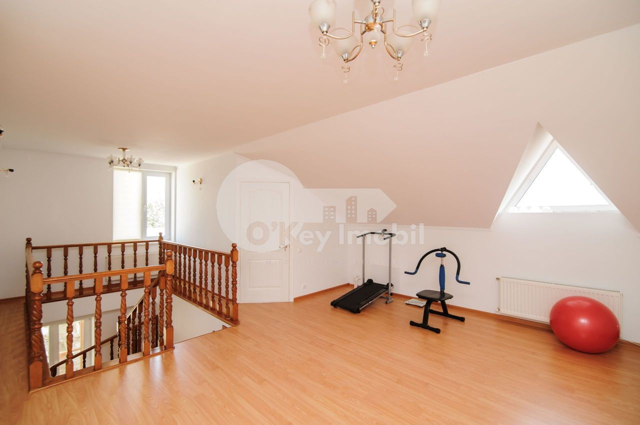 Chirie Oficiu 220m2 Posta veche term lung foto 3