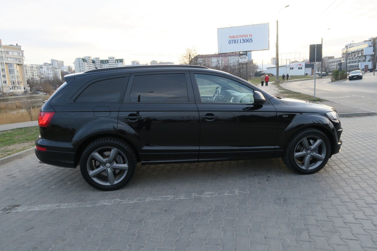 Audi Q7 foto 2