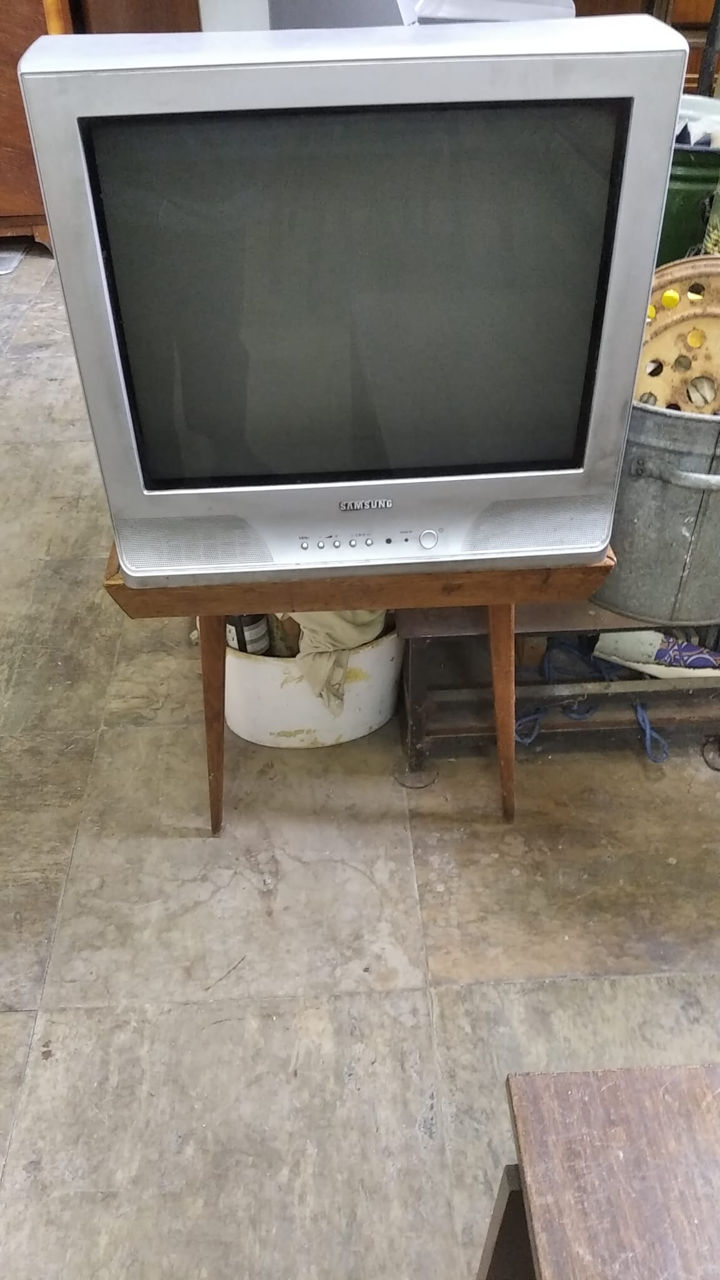 Телевизоры рабочие: Samsung CS-21N11MJQ, 20,67" (52,5 см) с пультом - 200 л., TCL 21276, 21'' (53,34 фото 0