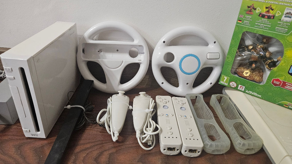 Nintendo Wii RVL-001 White – Set complet cu jocuri și accesorii
 foto 2